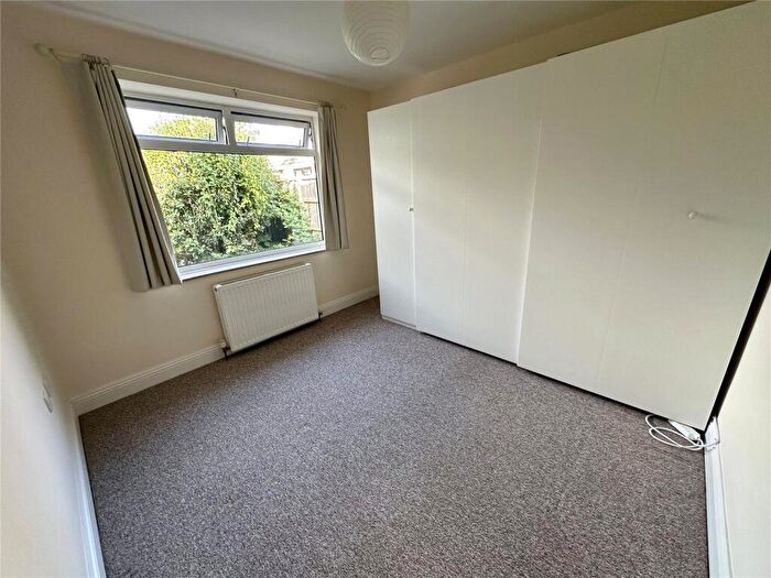 2 Bedroom Bungalow To Rent In Orchard Close, Ringwood, Hampshire, BH24
