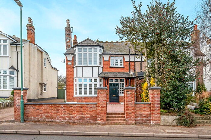 3 Bedroom Semi Detached House For Sale In Hartley Road, Longfield, DA3