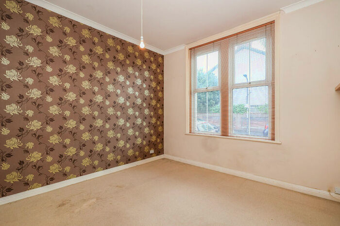 2 Bedroom Flat To Rent In Cottage Grove, Southsea, Hampshire, PO5