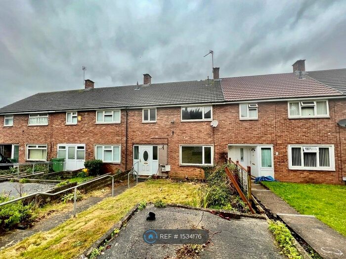 3 Bedroom Terraced House To Rent In Sedgemoor Road, Llanrumney, Cardiff, CF3