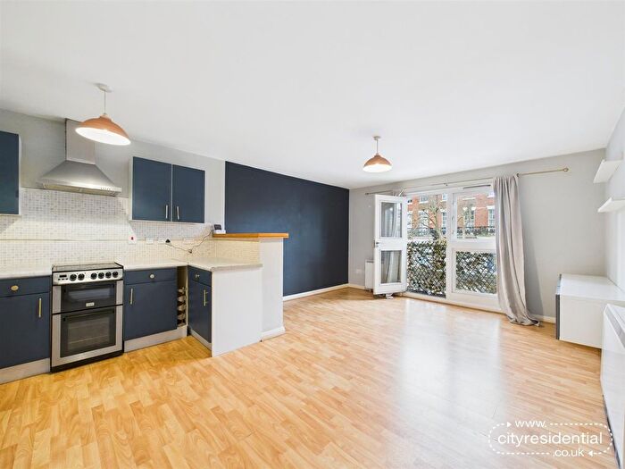 2 Bedroom Flat For Sale In Canning Street, Liverpool, L8