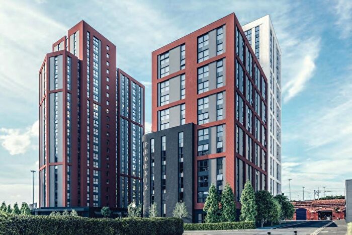 3 Bedroom Apartment For Sale In Phoenix, Saxton Lane, Leeds, LS9