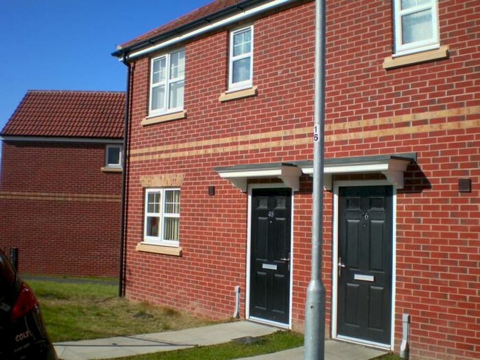 3 Bedroom Semi-Detached House To Rent In Kingsway, Grimethorpe, S72