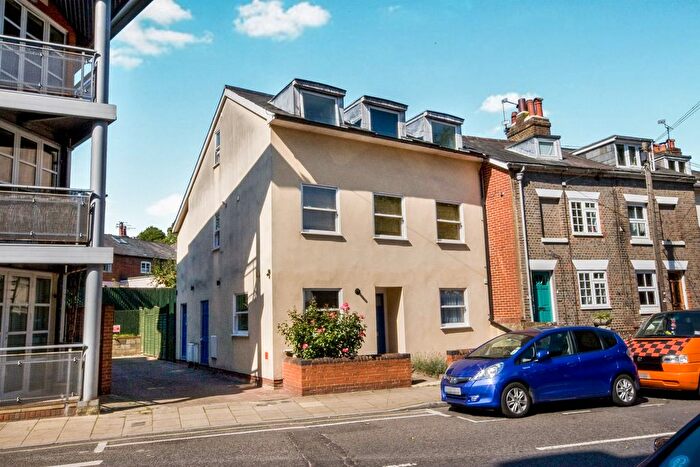 2 Bedroom Flat To Rent In Sussex Street, Winchester, SO23
