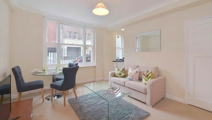 1 Bedroom Flat To Rent In Hill Street, London, W1J