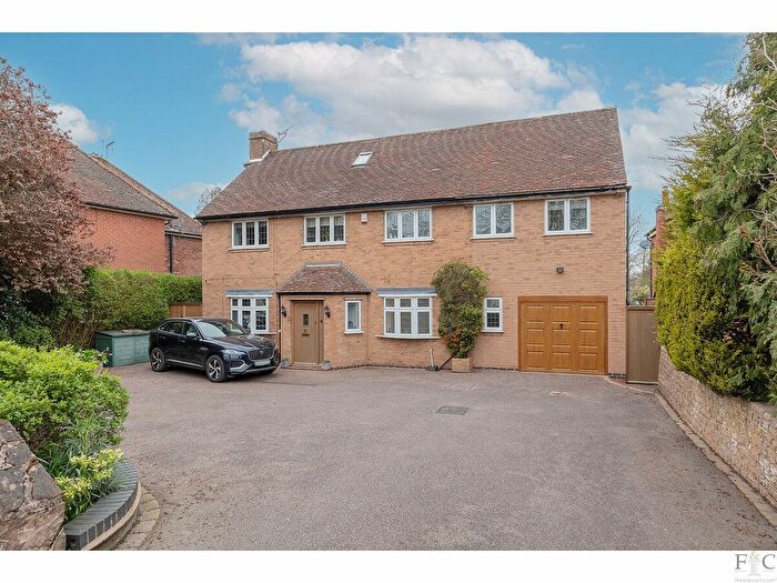 7 Bedroom Detached House For Sale In Stoughton Road, Oadby, LE2