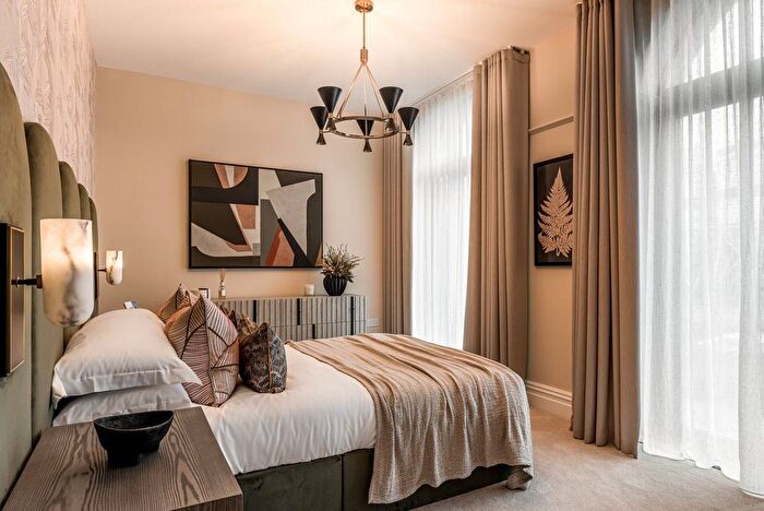 1 Bedroom Flat For Sale In Sunningdale Park, Ascot, Sunningdale, SL5