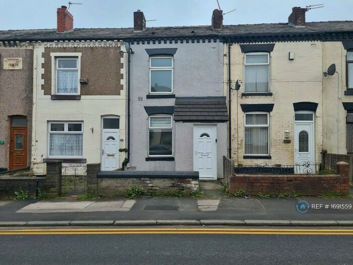 3 Bedroom Terraced House To Rent In Morris Green Lane, Bolton, BL3