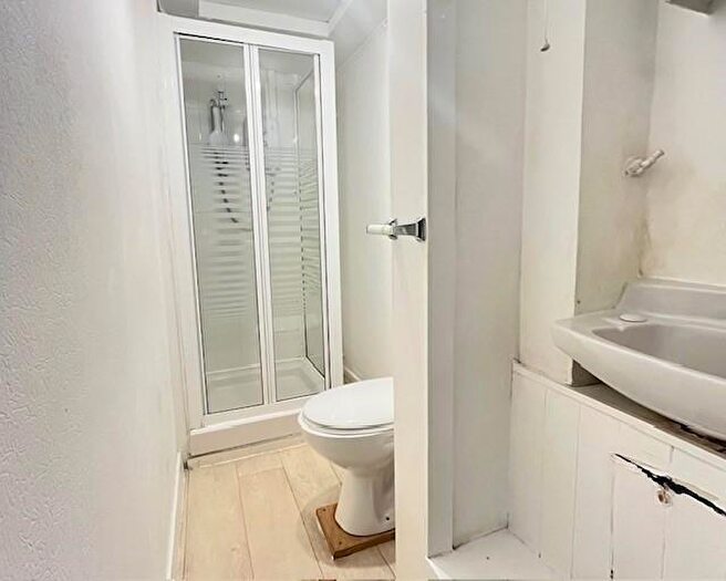 1 Bedroom Flat To Rent In Gardner Street, Partick, Glasgow, G11