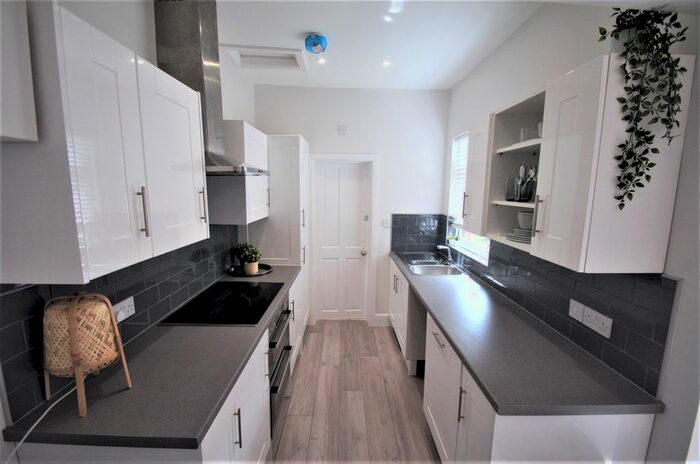 3 Bedroom End Of Terrace House To Rent In Richmond Street, Coventry, CV2