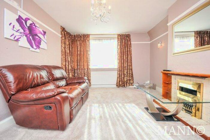 3 Bedroom Property To Rent In Burnt Ash Hill, London, SE12