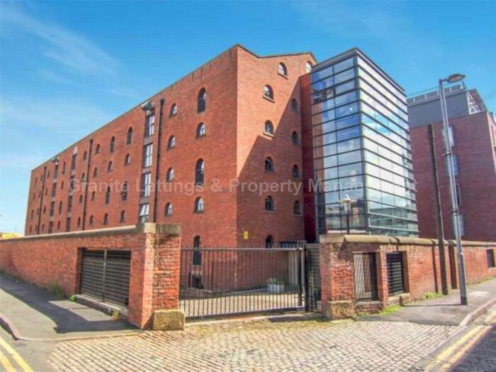 2 Bedroom Flat To Rent In Jacksons Warehouse, Tariff Street, Northern Quarter, Manchester, M1