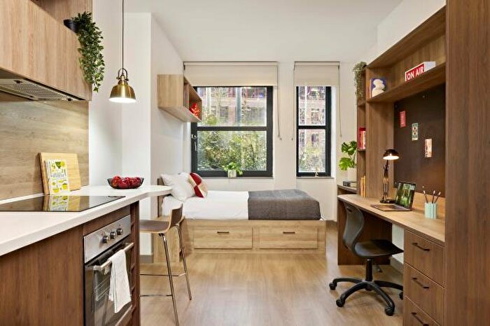 Apartment To Rent In Student Castle, Reading, RG1