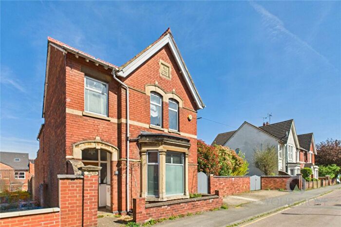 4 Bedroom Detached House For Sale In Moor Road, Rushden, Northamptonshire, NN10