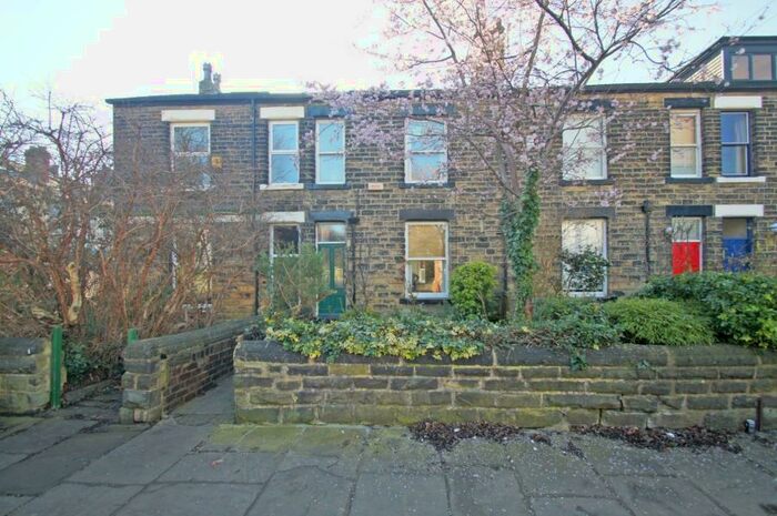 3 Bedroom Terraced House To Rent In Broomfield Road, Headingley, Leeds, LS6