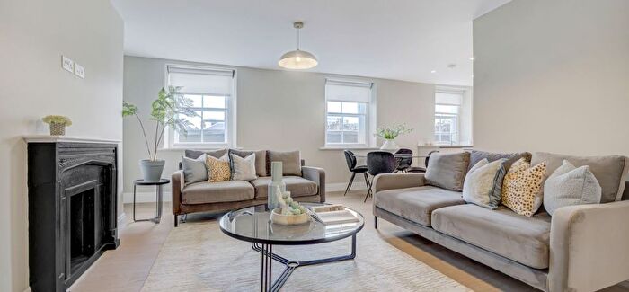 2 Bedroom Flat To Rent In Wimpole Street, Marylebone, W1G