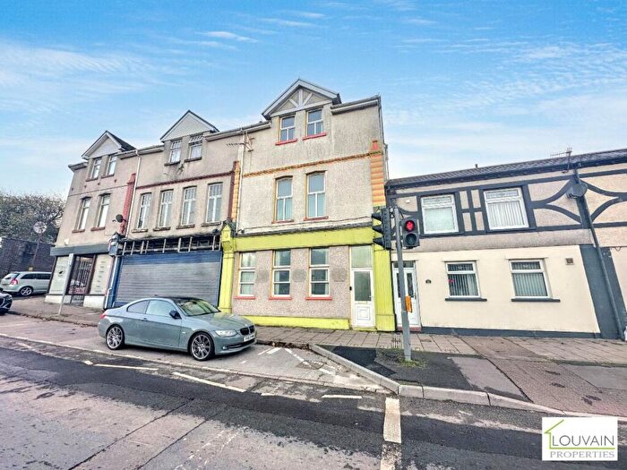 5 Bedroom Terraced House For Sale In Merchant Street, Pontlottyn, Bargoed, CF81