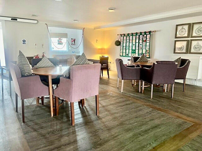 2 Bedroom Flat For Sale In Nethanvale, Lesmahagow, Lanark, ML11