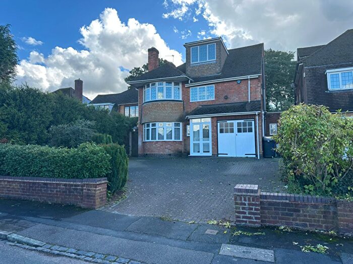 4 Bedroom Detached House To Rent In The Grove, Sutton Coldfield, B74