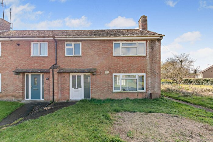 3 Bedroom End Of Terrace House For Sale In Empingham Road, LE15