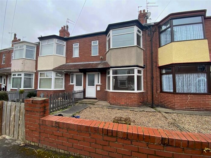 2 Bedroom Terraced House To Rent In Braemar Avenue, Hull, HU6
