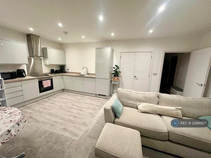 1 Bedroom Flat To Rent In Anstey Lane, Alton, GU34