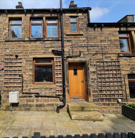 2 Bedroom Terraced House To Rent In Scotgate Road, Honley, Holmfirth, HD9
