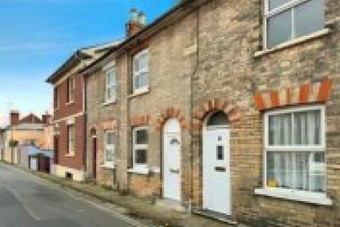 2 Bedroom Property To Rent In Priory Street, Colchester, CO1