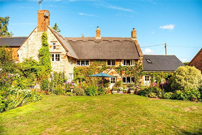 5 Bedroom Cottage For Sale In The Green, Abthorpe, Towcester, Northamptonshire, NN12