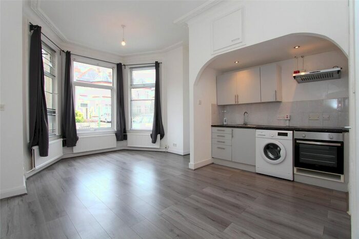 1 Bedroom Studio To Rent In Kenton Avenue, Harrow, Middlesex, HA1