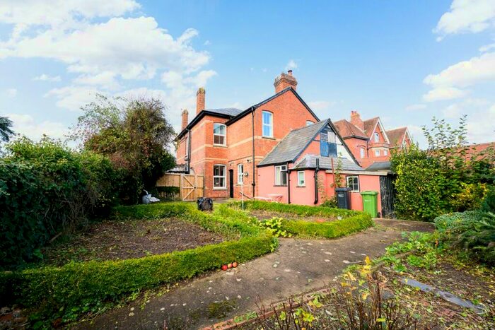 3 Bedroom Semi-Detached House For Sale In Cedarville, Gloucester Road, Ross-on-Wye, HR9