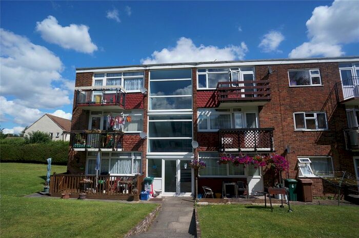 1 Bedroom Flat To Rent In Hever House, Cypress Court, Rochester, ME2