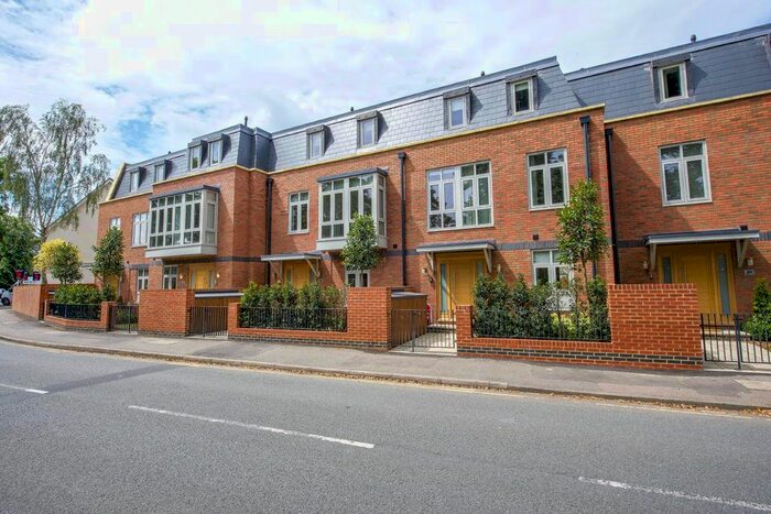 4 Bedroom Terraced House To Rent In Thames Street, Weybridge, KT13