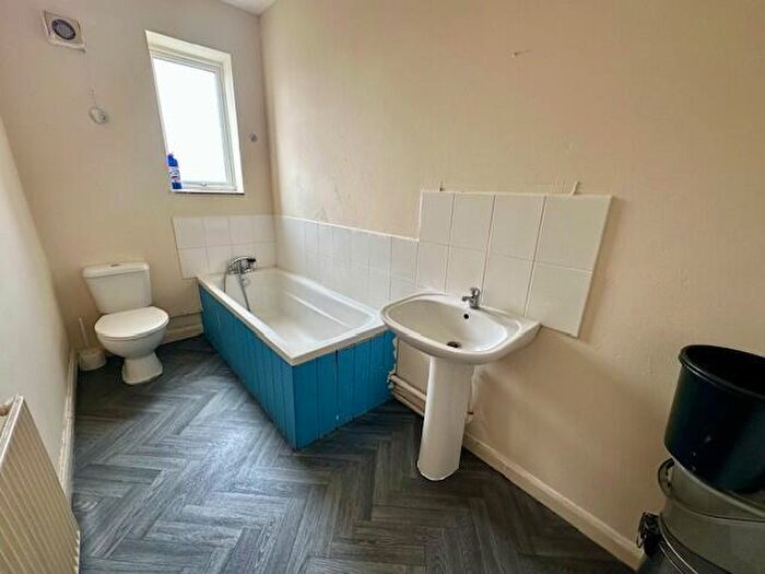 1 Bedroom Apartment To Rent In Victoria Square, Worksop, S80