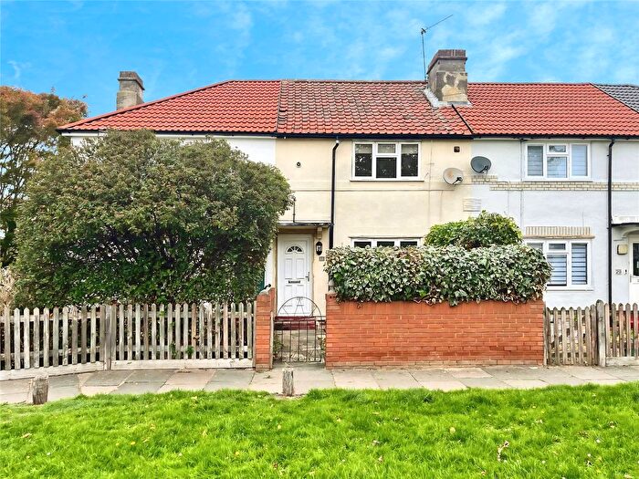 2 Bedroom Terraced House To Rent In Warburton Road, Twickenham, TW2