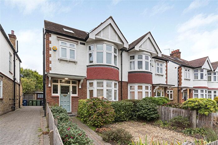 4 Bedroom Semi-Detached House For Sale In Grange Road, London, W5