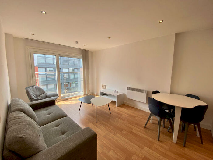 2 Bedroom Apartment To Rent In Rusholme Place, Manchester, M14