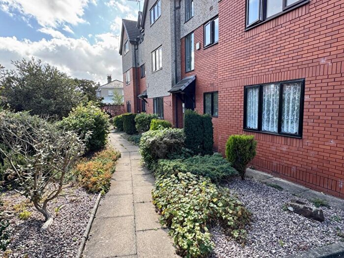 1 Bedroom Flat To Rent In Queens Road, Hoylake, CH47