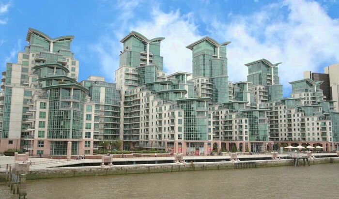 1 Bedroom Flat To Rent In St. George Wharf, London, SW8