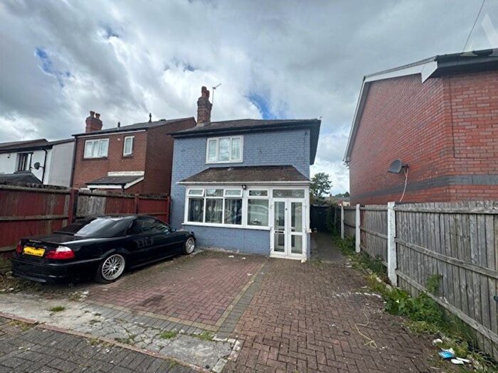 3 Bedroom Detached House For Sale In Salisbury Road, Saltley, Birmingham, West Midlands, B8