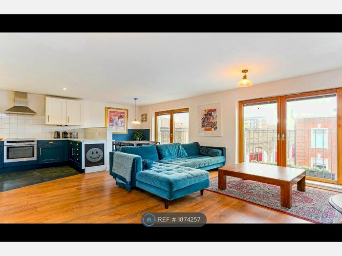 2 Bedroom Flat To Rent In Laburnum Street, London, E2