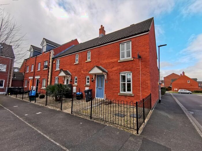 3 Bedroom End Of Terrace House To Rent In Halyard Drive, Bridgwater, TA6