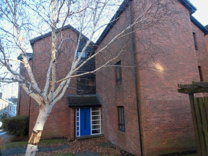 2 Bedroom Flat To Rent In Shepherds Loan, Dundee, DD2