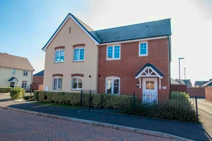 3 Bedroom Semi-Detached House To Rent In Hyde Park, Lords Way, Andover, SP11