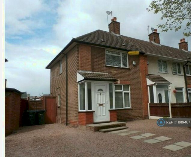 3 Bedroom Semi-Detached House To Rent In Hilderstone Road, Birmingham, B25
