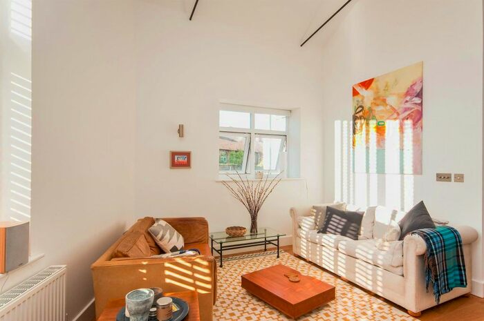 1 Bedroom Cottage To Rent In Clinton Lane, Seaford, BN25