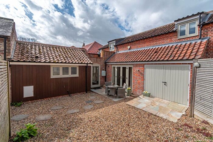 2 Bedroom Property For Sale In Nethergate Street, Harpley, PE31