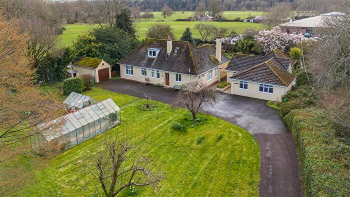 4 Bedroom Detached Bungalow For Sale In Milldown Road, Blandford Forum, DT11