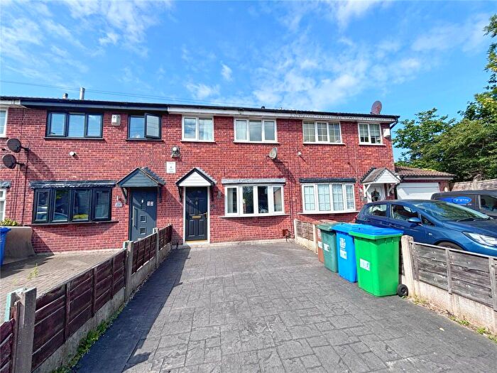 3 Bedroom Terraced House For Sale In Harold Street, Archer Park, Middleton, Manchester, M24