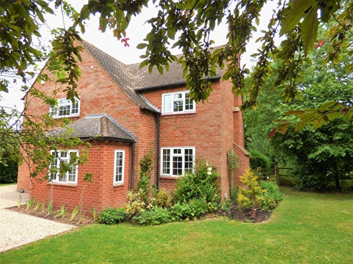 3 Bedroom Cottage To Rent In Nr. Preston On Stour, CV37